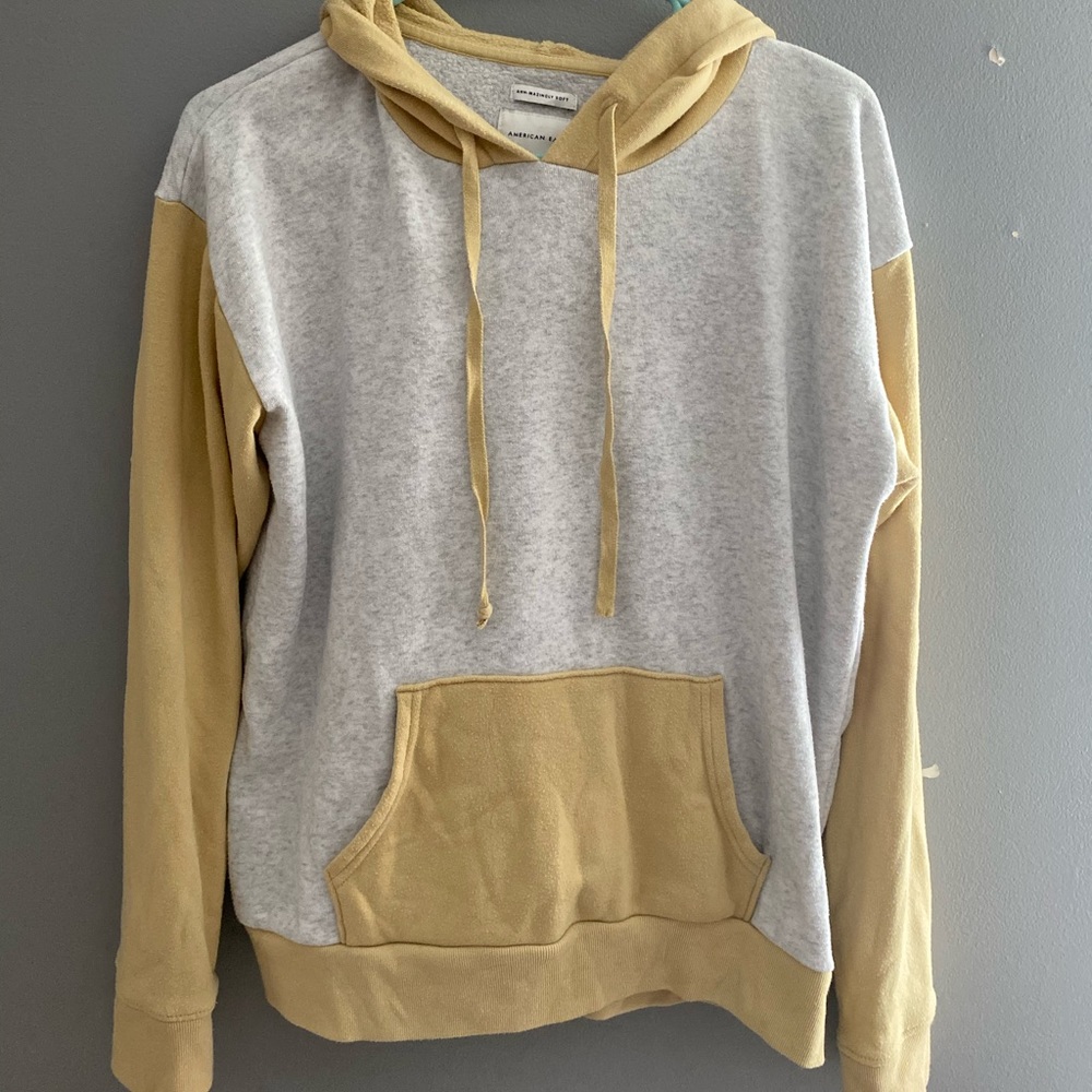 American eagle sweatshirt